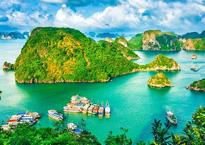 Vietnam- Ho Chi Minh, Danang, Hanoi, Halong Bay Cruise 