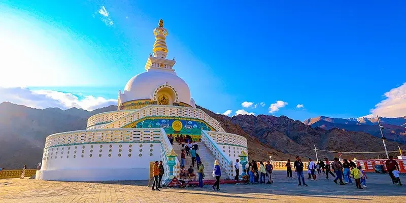 Leh Ladakh Tour Package with Nubra Valley & Pangong Lake – 6 Nights / 7 Days - Image 4