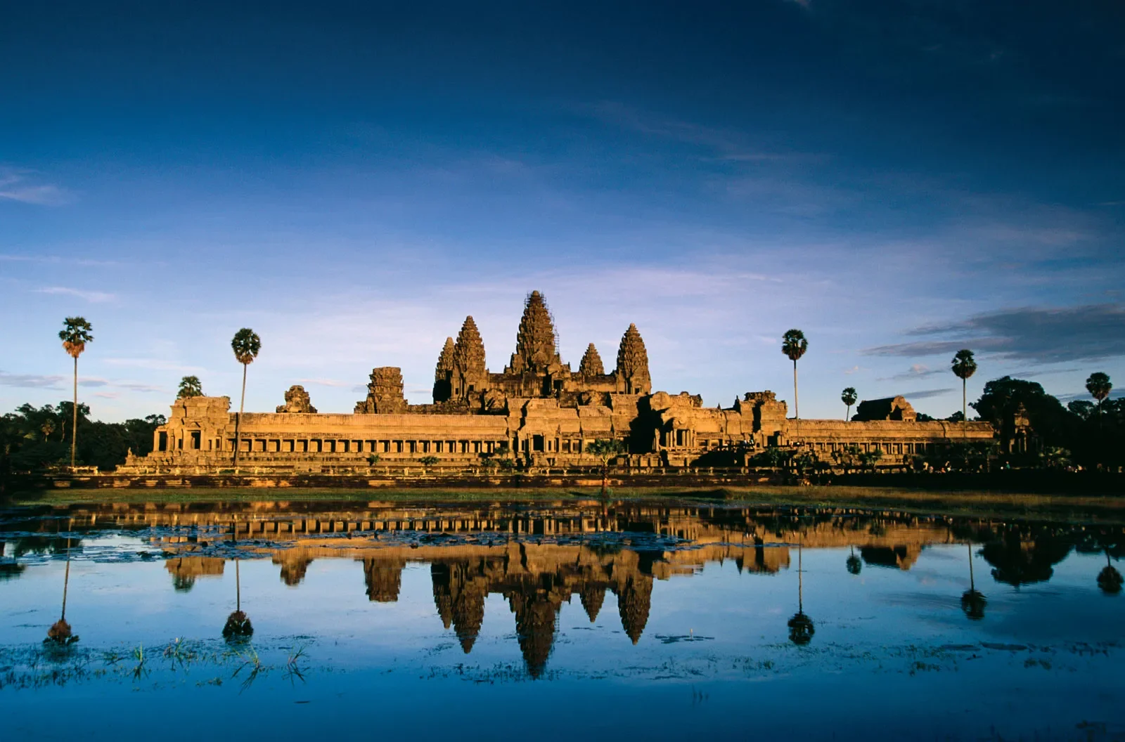 Vietnam and Cambodia All Inclusive Tour Package With Flights  - Image 2
